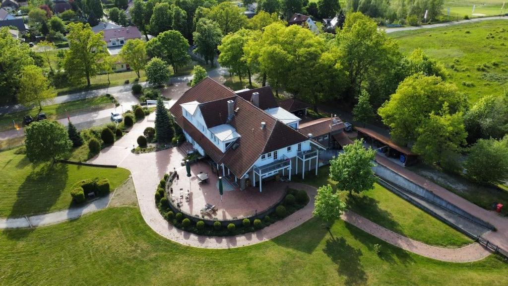 Hotel Reindahls Wilkendorf Экстерьер фото