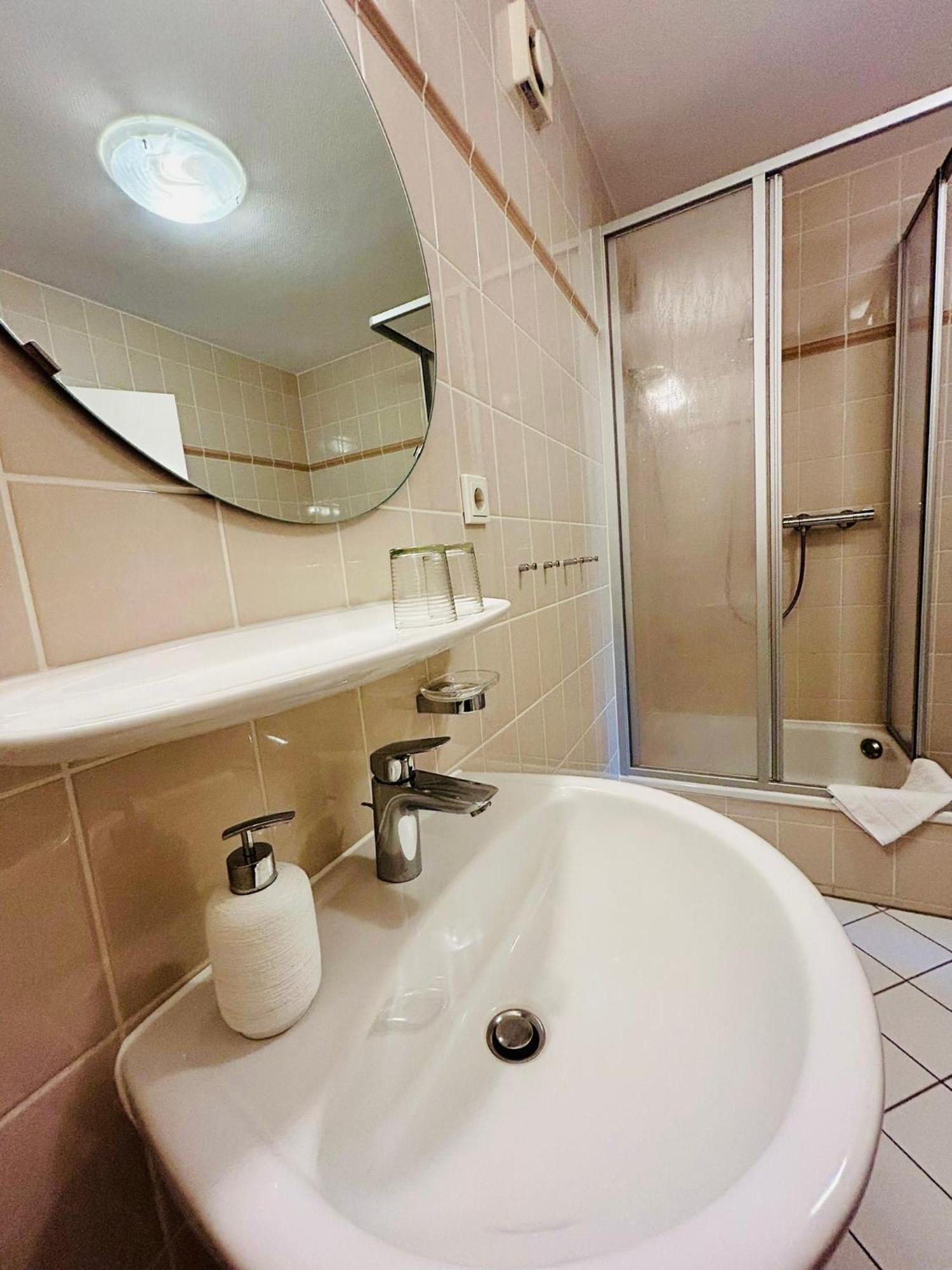 Hotel Reindahls Wilkendorf Номер фото